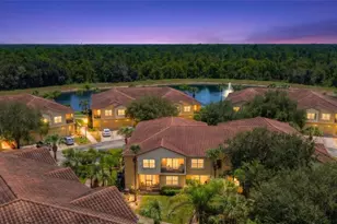 2742 Oakwater Dr, Kissimmee, FL 34747 - Photo 3