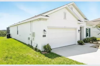 822 Kapi Drive, Groveland, FL 34736 - Photo 9