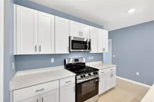 3809 Ambersweet Xing, Parrish, FL 34219 - Photo 7