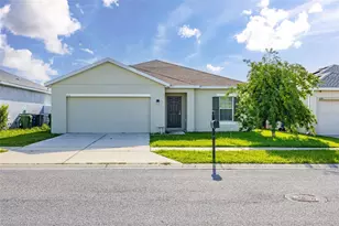 573 Lucerne Blvd, Winter Haven, FL 33881 - Photo 1