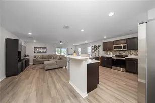 3075 Fieldwood Cir, Saint Cloud, FL 34772 - Photo 7