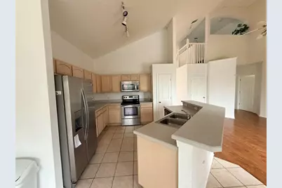 2918 Blooming Alamanda Loop, Kissimmee, FL 34747 - Photo 3