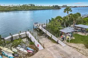 404 Bouchelle Dr, New Smyrna Beach, FL 32169 - Photo 29