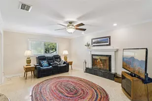 101 Ronele Dr, Brandon, FL 33511 - Photo 11