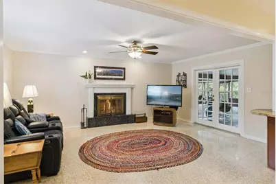 101 Ronele Drive, Brandon, FL 33511 - Photo 9
