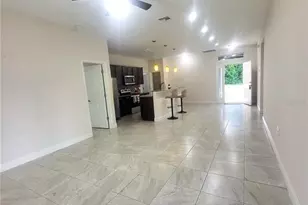 586 Geraldine Dr, Deltona, FL 32725 - Photo 5