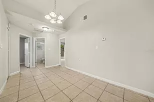 1034 Clovercrest Rd, Orlando, FL 32811 - Photo 3