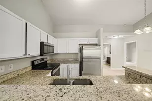 1034 Clovercrest Rd, Orlando, FL 32811 - Photo 9