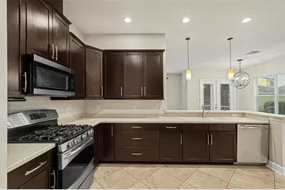 11188 Grand Winthrop Avenue, Riverview, FL 33578 - Photo 7