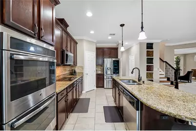 10037 Leyburn Court, Orlando, FL 32825 - Photo 9