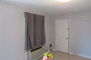 934 Caribbean Dr, Davenport, FL 33897 - Photo 5