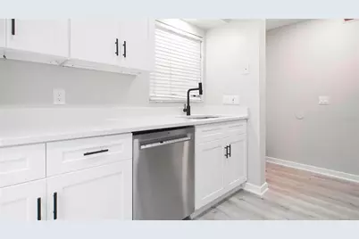 4836 Marks Terrace #394, Orlando, FL 32811 - Photo 11