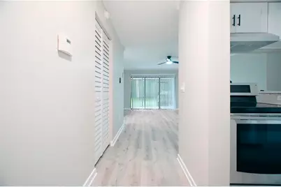 4836 Marks Terrace #394, Orlando, FL 32811 - Photo 5