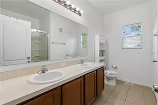 2264 Betsy Ross Ln, Saint Cloud, FL 34769 - Photo 5