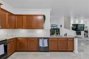 2264 Betsy Ross Ln, Saint Cloud, FL 34769 - Photo 9