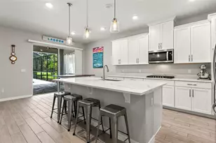 8840 Lake Hall Ln, Oviedo, FL 32765 - Photo 9