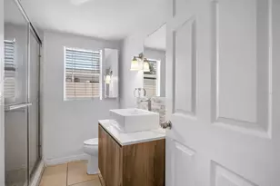 7413 N Arrawana Ave, Tampa, FL 33614 - Photo 15
