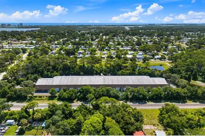 585 Commonwealth Boulevard, Port Orange, FL 32127 - Photo 9