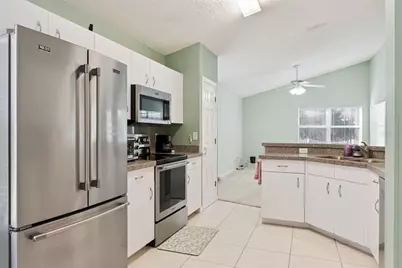 2615 Burwood Avenue, Orlando, FL 32837 - Photo 11