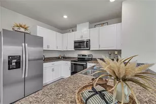 1702 Walnut Crk Dr, Kissimmee, FL 34744 - Photo 9