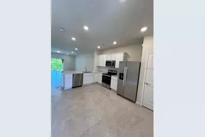 4793 Sparkling Shell Avenue, Kissimmee, FL 34746 - Photo 5