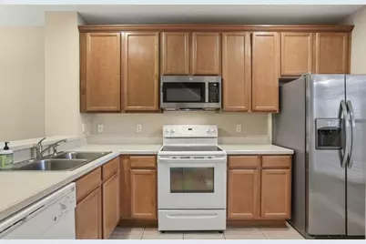 10332 Manderley Way #111, Orlando, FL 32829 - Photo 3