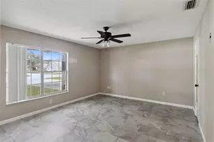 3244 Laurel Dale Dr, Tampa, FL 33618 - Photo 15