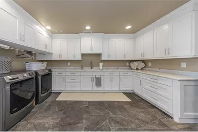 1744 Santa Barbara Drive, Dunedin, FL 34698 - Photo 9