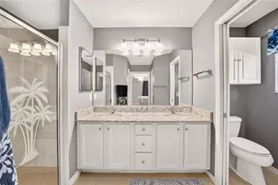 1563 Hollyberry Pl, The Villages, FL 32162 - Photo 13