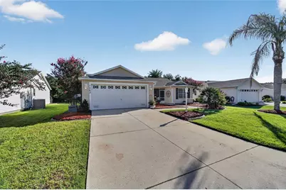1563 Hollyberry Place, The Villages, FL 32162 - Photo 3