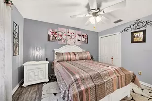 1563 Hollyberry Pl, The Villages, FL 32162 - Photo 23