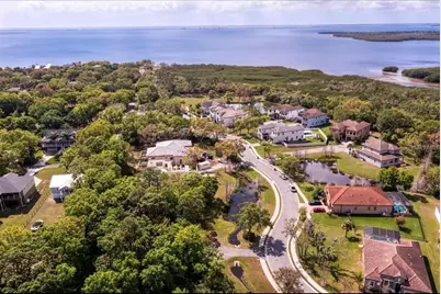 7849 Marsh Pointe Drive, Tampa, FL 33635 - Photo 17