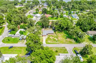 1965 Cr 439D, Lake Panasoffkee, FL 33538 - Photo 23