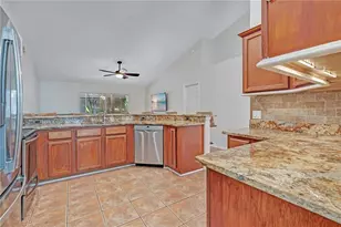 836 Elm Forest Dr, Minneola, FL 34715 - Photo 5