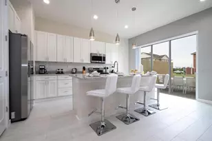 7512 Sunflower Cir, Kissimmee, FL 34747 - Photo 9
