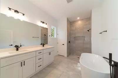 2631 W Royal Palm Drive, Citrus Springs, FL 34434 - Photo 17