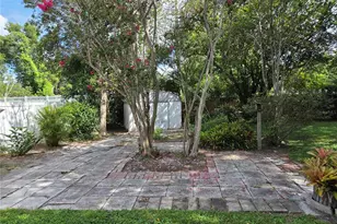 2917 Vine St, Orlando, FL 32806 - Photo 13
