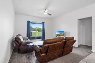 2052 Emerald Springs Dr, Apopka, FL 32712 - Photo 3