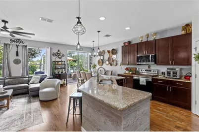 8126 Crushed Pepper Avenue, Orlando, FL 32817 - Photo 11