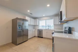 2313 Pebble Brook Rd, Kissimmee, FL 34741 - Photo 7