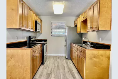 1820 Central Park Avenue, Orlando, FL 32807 - Photo 3