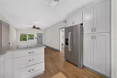 1317 Cloverlawn Avenue, Orlando, FL 32806 - Photo 9