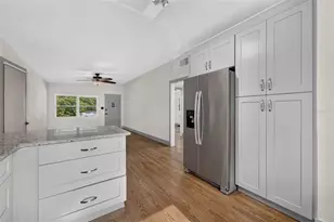 1317 Cloverlawn Ave, Orlando, FL 32806 - Photo 9