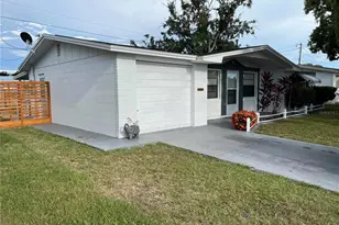 3632 Pensdale Dr, New Port Richey, FL 34652 - Photo 3