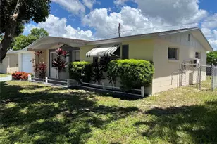 3632 Pensdale Dr, New Port Richey, FL 34652 - Photo 3