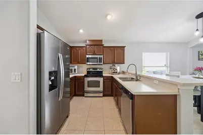 11625 Great Commission Way, Orlando, FL 32832 - Photo 9