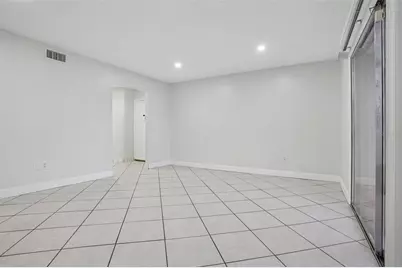 546 Orange Drive #13, Altamonte Springs, FL 32701 - Photo 5