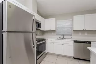 313 Caen Ct, Kissimmee, FL 34759 - Photo 5
