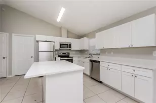 313 Caen Ct, Kissimmee, FL 34759 - Photo 7