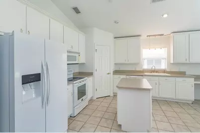931 Vindale Road, Tavares, FL 32778 - Photo 9
